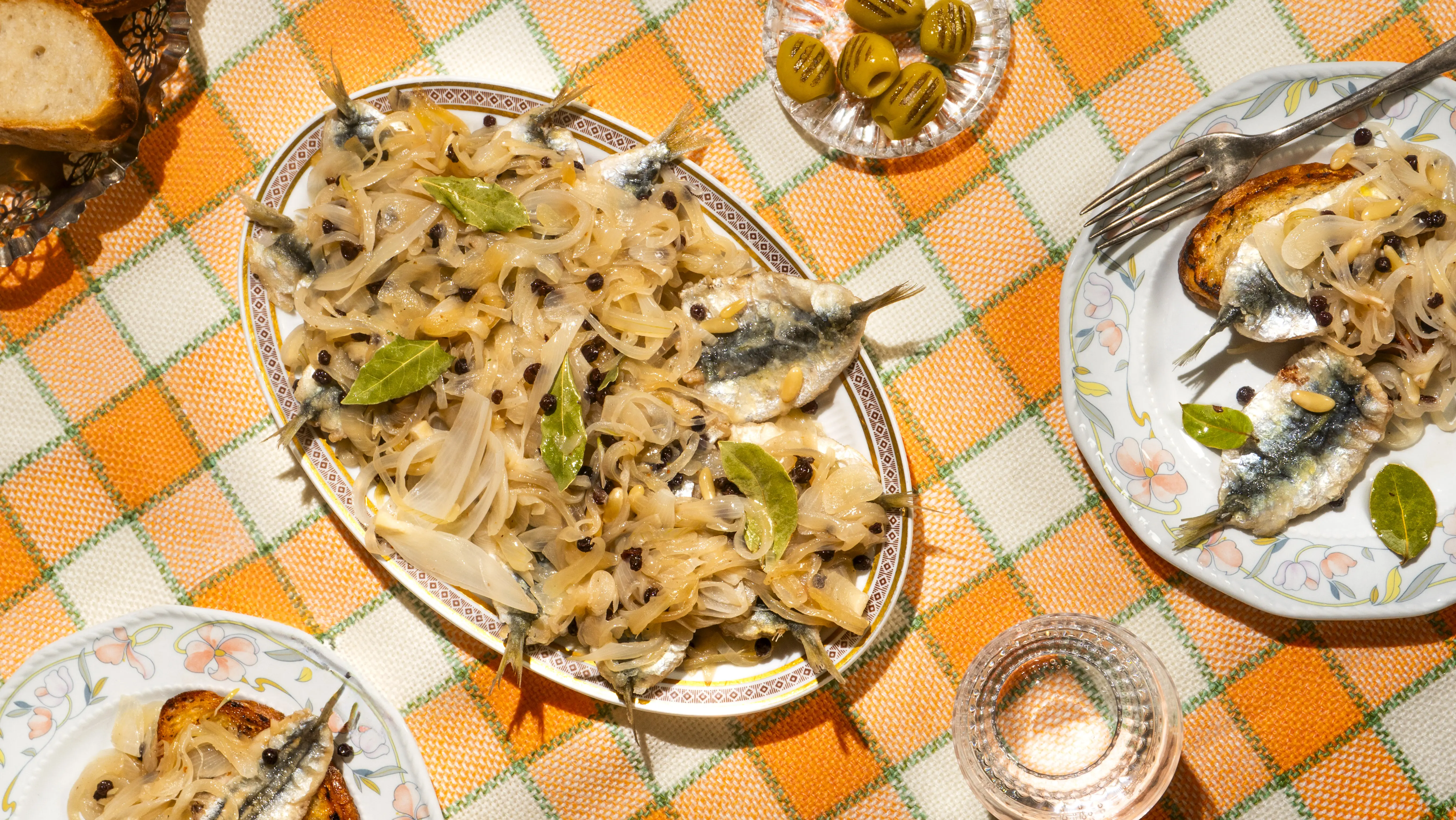 Sarde in Saor - Venezianische marinierte Sardinen