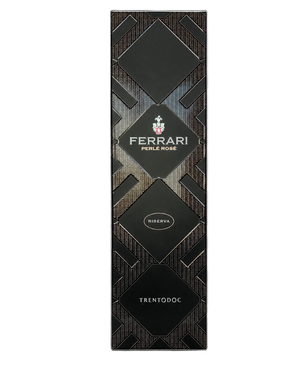 Ferrari Perlé Rosé Riserva Trentodoc im Geschenkkarton