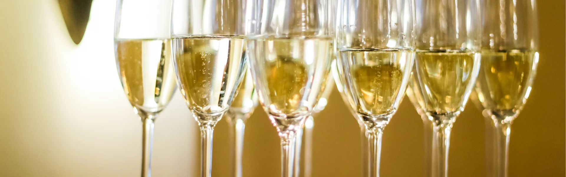 Schaumwein und Perlwein