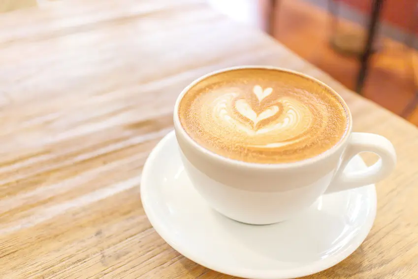 Café-Atmosphäre zu Hause: Cappuccino selber machen